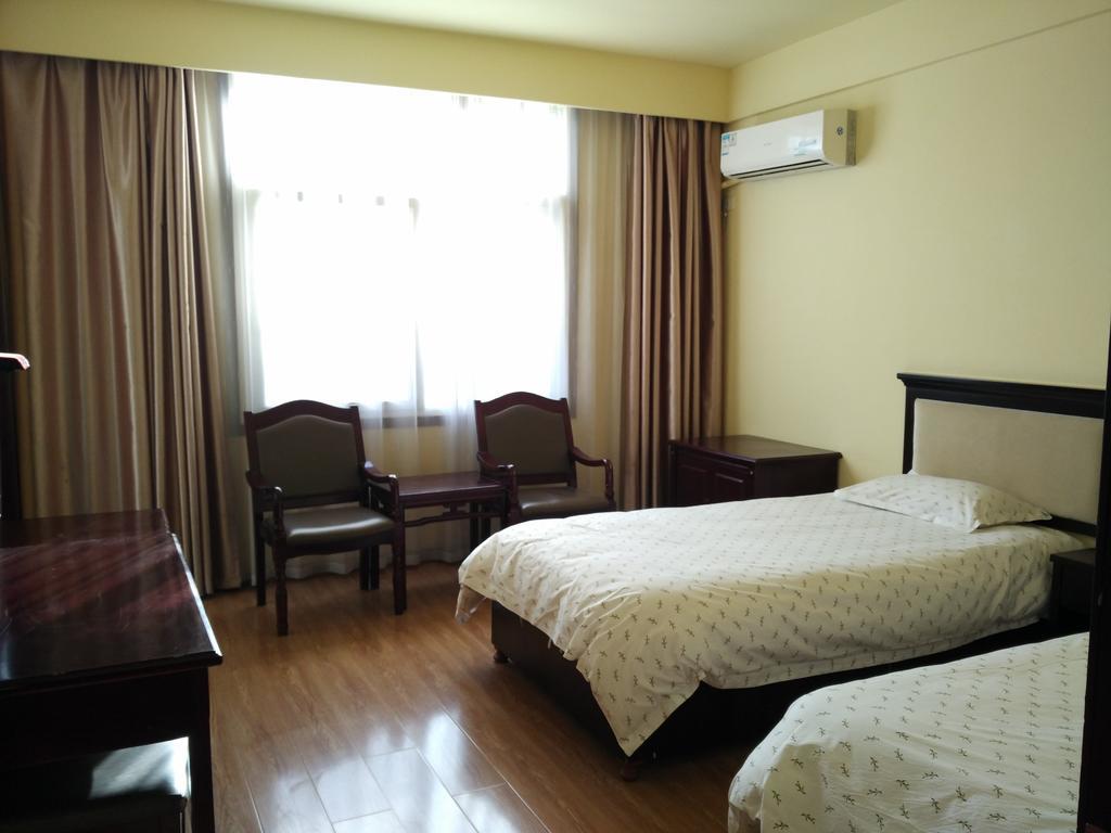Wudang International Youth Hostel Danjiangkou Luaran gambar